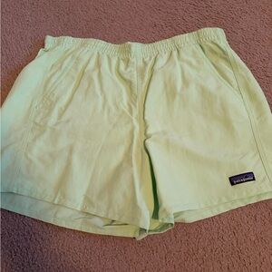 NWOT Patagonia Baggies Green Active Shorts